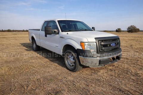 2014 Ford F-150 XL SuperCab Bed 4WD