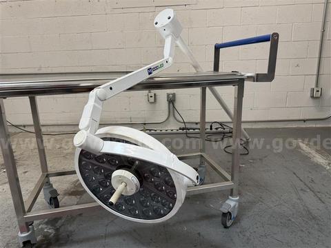 MEDICAL ILLUMINATION MI1000 LED LIGHT, SN#0715118
