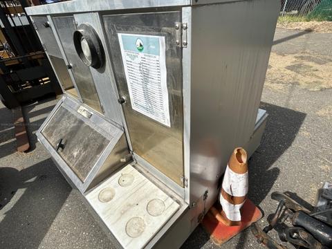 Stainless Steel Mobile Beverage and Snack Service Cart