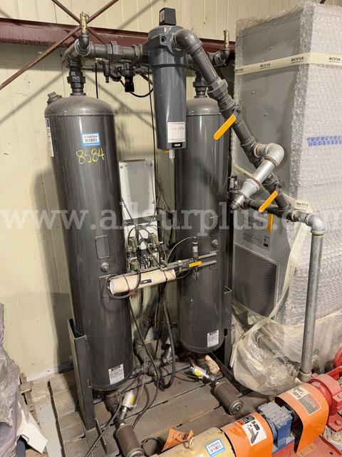 Heatless Desiccant Dryer, Parker, Dual Chamber, Skidded, Model: TW250BY14NNN, Qty 1