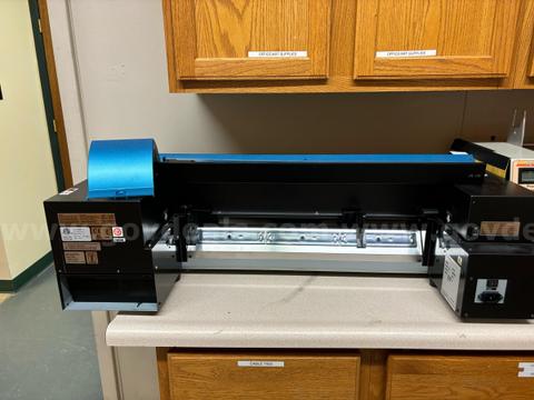 Roland BN-20 Vinyl Printer