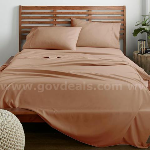 Brand New - 3 Piece Twin Sheet Set Ultra Soft Microfiber, Twin, Tun - Shipping Available