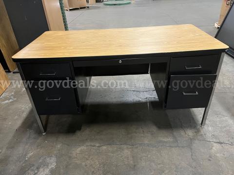 Assorted Used teachers desk