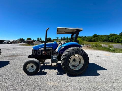 NEW HOLLAND TB110 TRACTOR