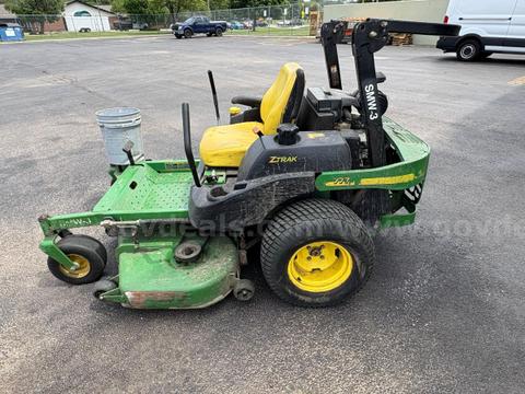 John Deere Z Track 777 60in Zero Turn Mower