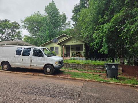 1440 17th St SW Birmingham AL 35211 - 29 00 09 3 020 024.000 - Turn Key