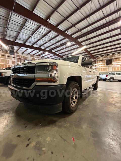 WHITE 2017 Chevrolet Silverado 1500