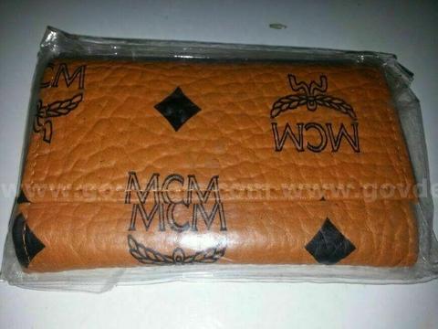 MCM Key Holder Case Key Wallet With Zipper Inside  *WILL SHIP*