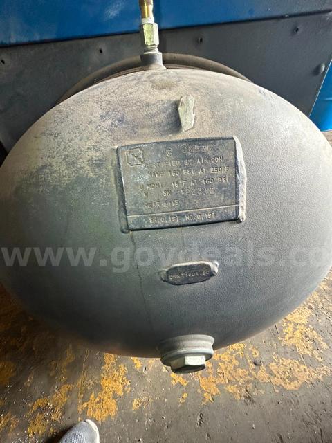 BLUE/GRAY 2015 QUINCY ROTARY AIR COMPRESSOR