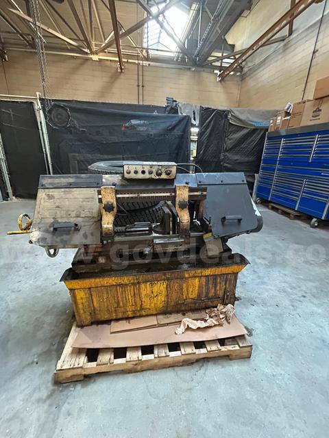 YELLOW JET HORIZONAL BANDSAW