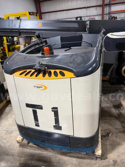 Crown Equipment Corporation TSP6500-33 Turret Forklift