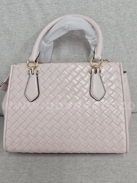 Brand New Michael Kors Purse With Original Bag Tag Price $498 Great Buy