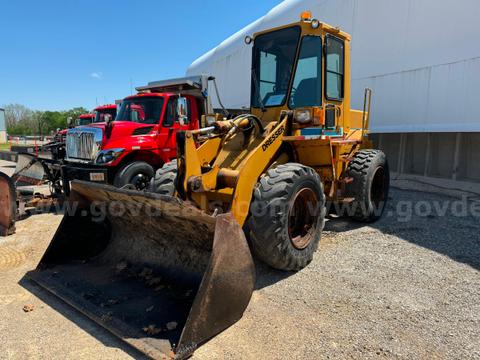 Dresser loader