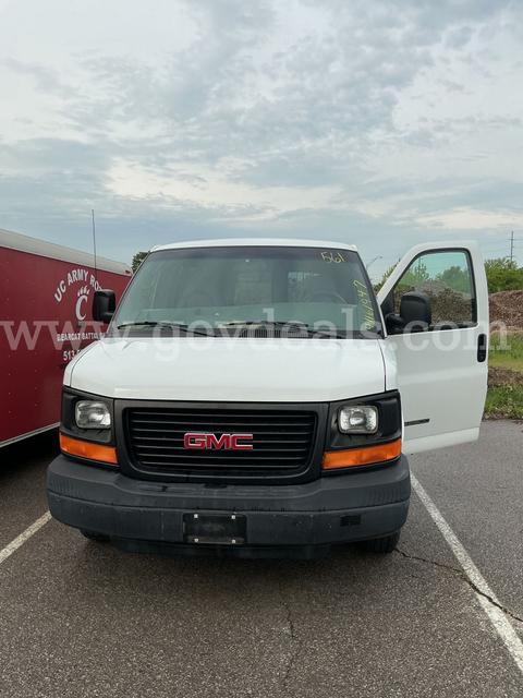 2004 GMC Savana