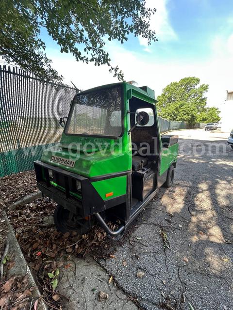 GREEN 1995 CUSHMAN 898464B THREE WHEEL UTILITY VEHICLE