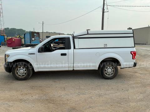 Unit 16428 - 2016 Ford F-150, 4x2, Reg cab 3.5L V6, tires LT245/70R17