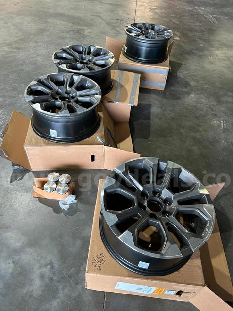 NEW 20X9 CHEVROLET TAHOE WHEELS