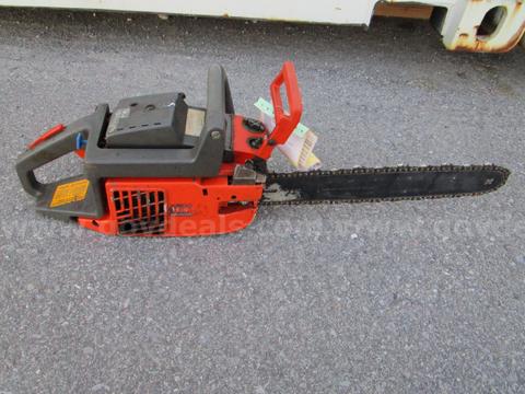 Husqvarna 33 Chainsaw