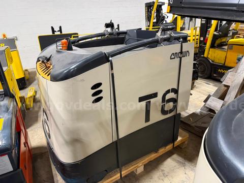 Crown Equipment Corporation TSP6500-33 Turret Forklift