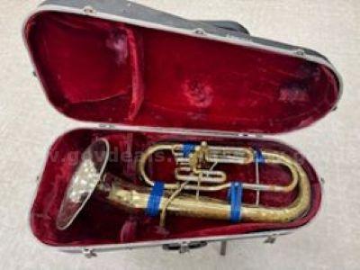 1 Lot of (2) Baritones