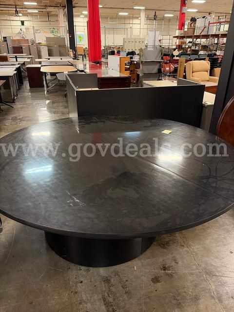 1 Black Round Table