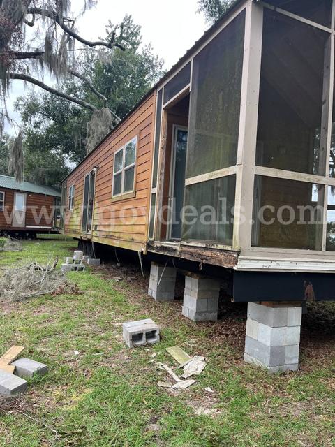Two bedroom, Two Bathroom portable cabin 52'1"x11'1"