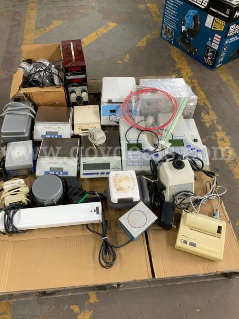 random lab equipment / scales