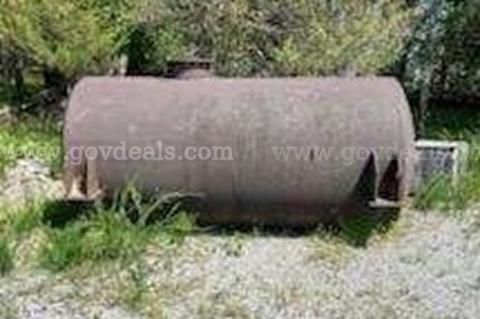 4500 GALLON STEEL STORAGE TANK