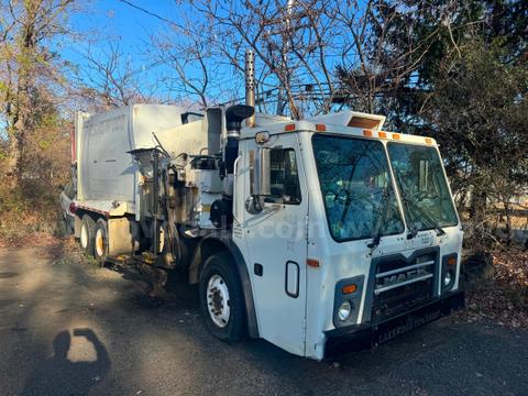 2015 Mack LEU600