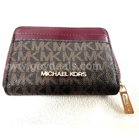 MICHAEL KORS Small Logo and Leather ZIP Wallet PM2106 F21 NEW WITHOUT TAGS *WILL SHIP*