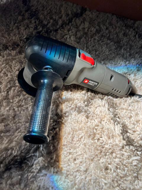 Porter Cable 6" (152 mm) Variable Speed Random Orbit Polisher