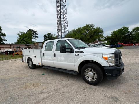 2014 Ford F-250 SD XL Crew Cab 2WD
