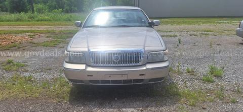 2010 Mercury Grand Marquis LS