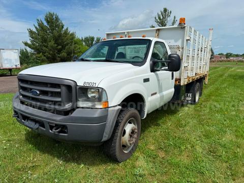 2004 Ford F-550 SD Stake Side Dually