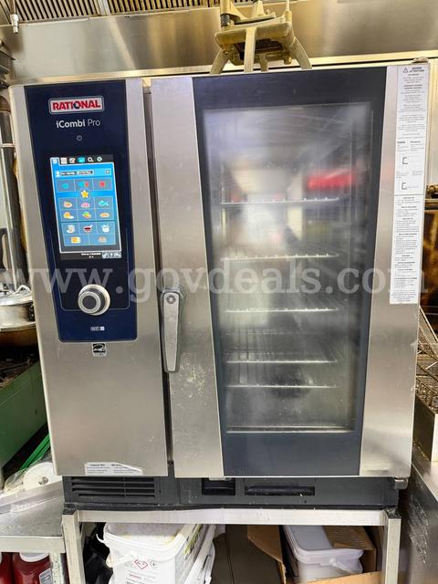 Rational iCombi Pro 10 Pan Natural Gas Combi Oven - 120V