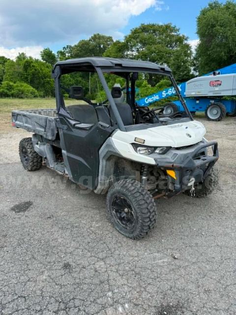 2022 Can Am Defender HD10 4x4