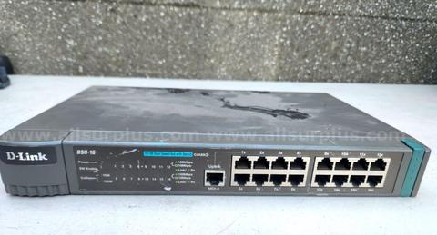 D-Link DSH-16 10/100 Dual Speed Hub with Switch (Internal ID N12, Lot #12)