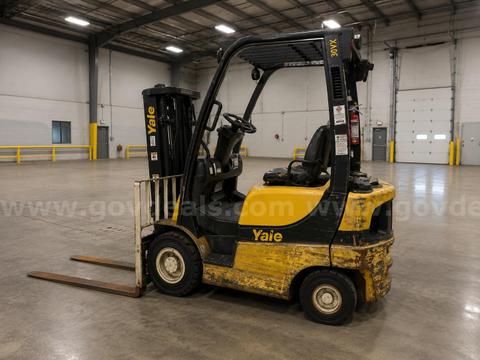 2018 YALE FORKLIFT GLC050LXNDAV062