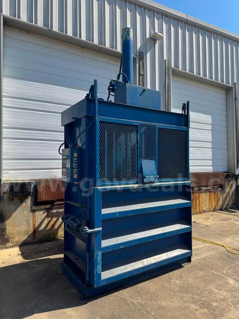 Vertical Baler - Cardboard Compactor