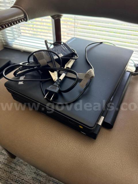 2 Lenovo thinkpad laptops