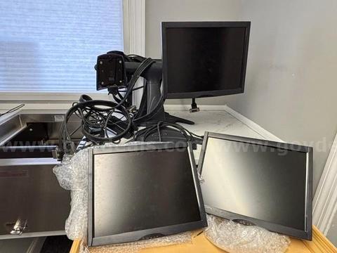 (3) Mass Computer Monitors - 15"