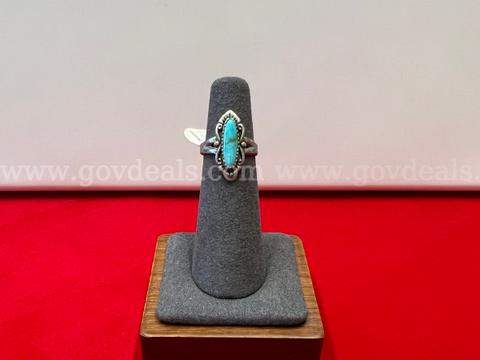 1 SILVER & TURQUOISE RING, 1 SILVER CROSS NECKLACE, 1 GOLD TONE CHAIN, 1 SILVER JEWELRY CLASP & 1 NOVELTY MINI PENNY