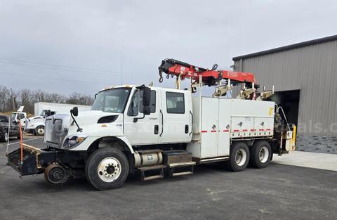 2015 International Service Truck