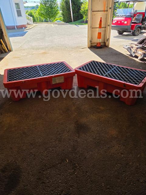 Ultratech Spill Containment Trays-Set of Two