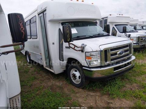 2017 Ford Econoline