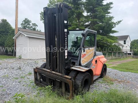 2014 Toyota 8FD60U Pneumatic Tire Forklift-Inoperable