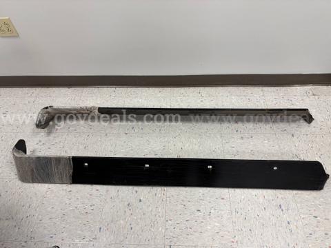 Boss V-plow cutting edges