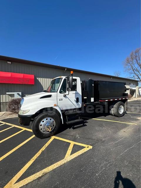 2006 International 4300 SBA 4x2 Asphalt Patch Truck - DT466 Diesel, 1-Owner, 74k Miles