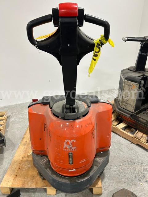 Lot of (5) Toyota/Crown Electric Pallet Jacks