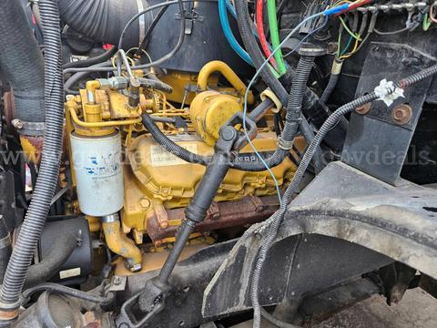 Caterpillar 3208T 250 Horsepower Turbo Diesel Engine